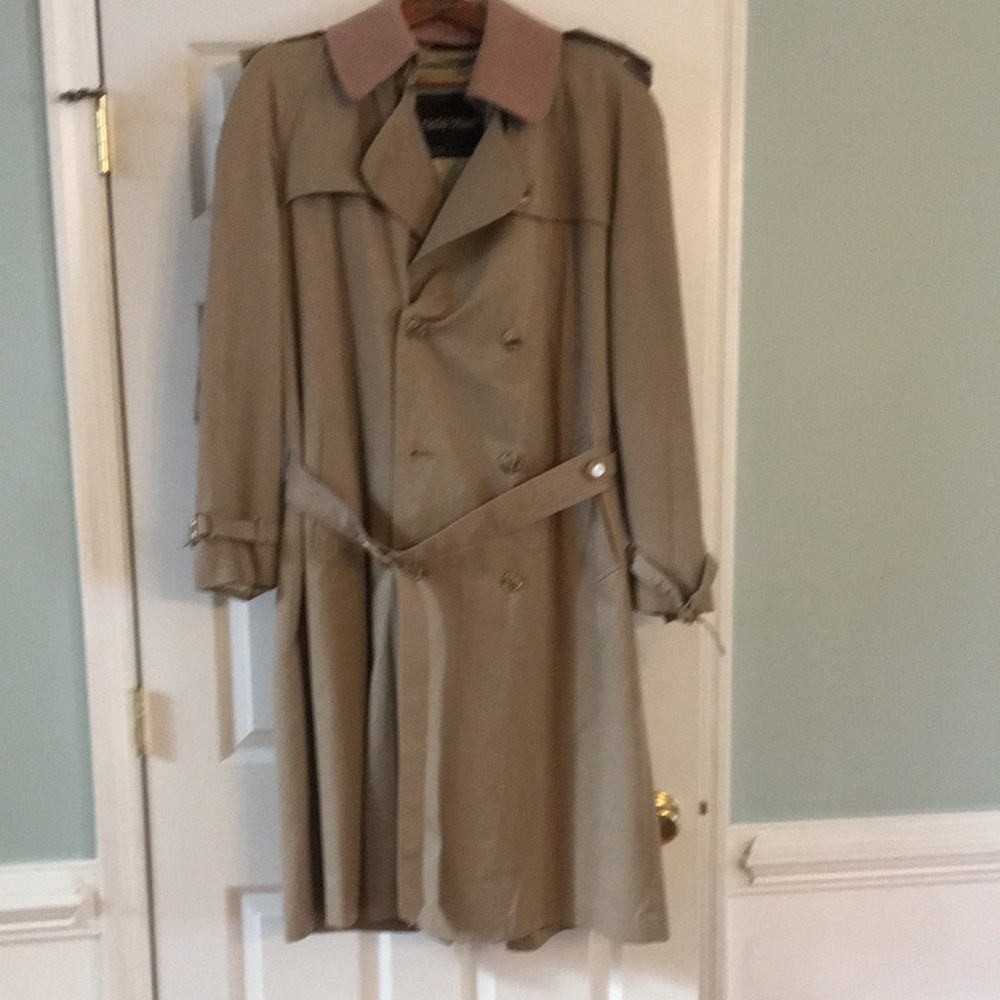 Men's Tan Trench Coat